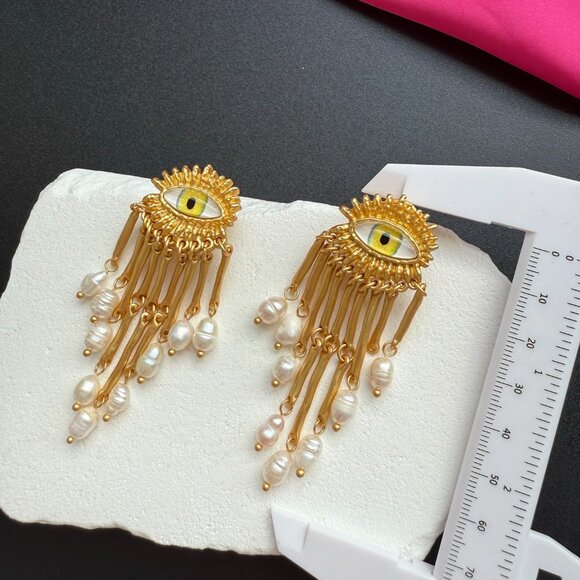 Schiaparelli Eye Tassel Pearl Earrings - Picture 4 of 6